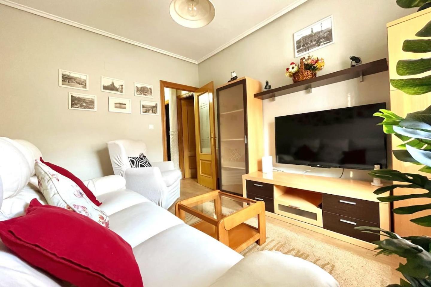 Tranquilo Apartamento Cerca Del Casco Viejo Билбао Екстериор снимка