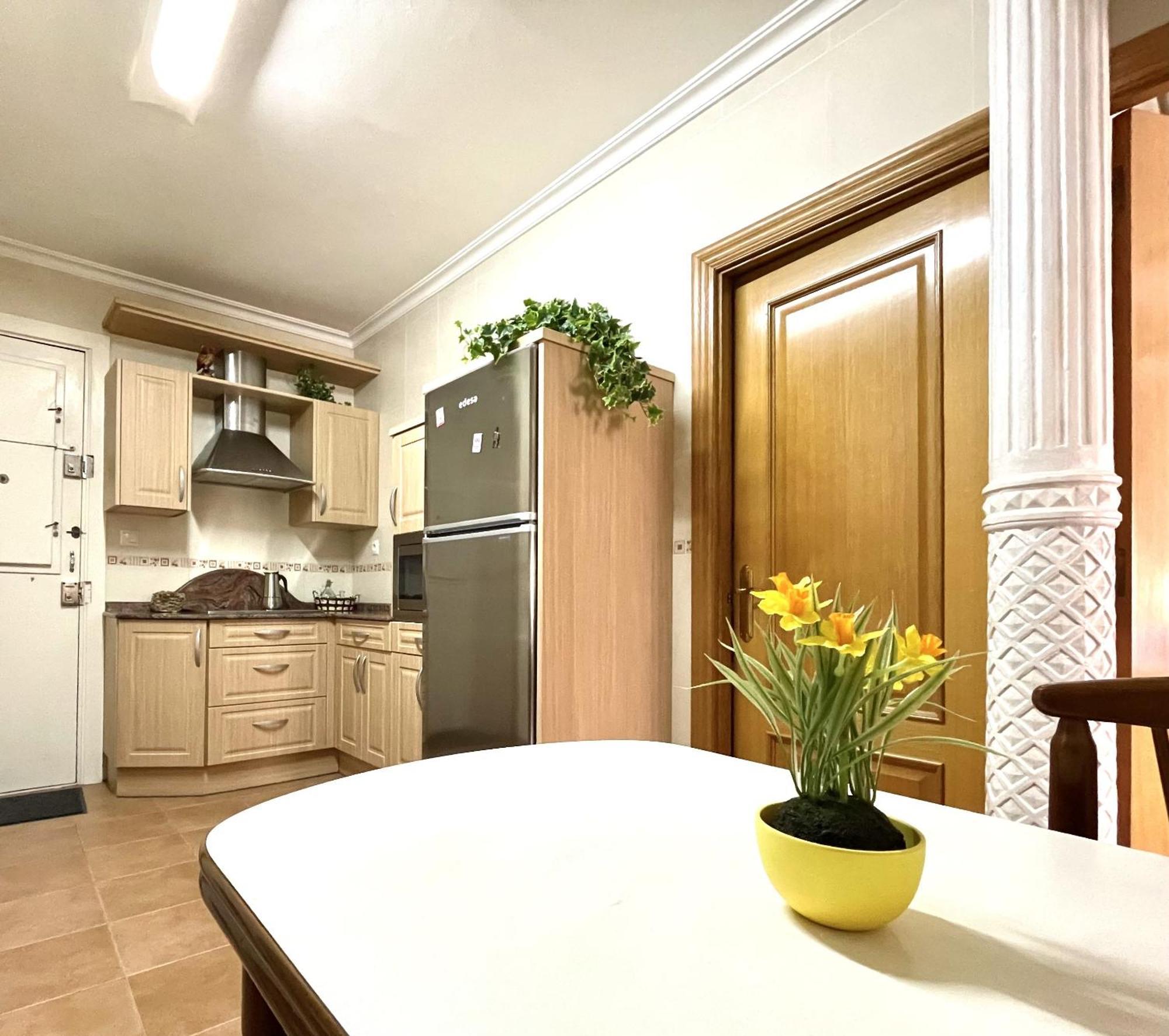 Tranquilo Apartamento Cerca Del Casco Viejo Билбао Екстериор снимка